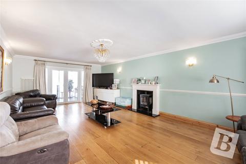 4 bedroom detached bungalow for sale, Belmont Avenue, Wickford, Essex, SS12