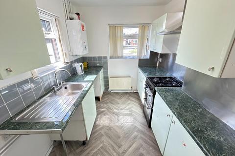 2 bedroom semi-detached bungalow for sale, Cloister Croft, Coventry