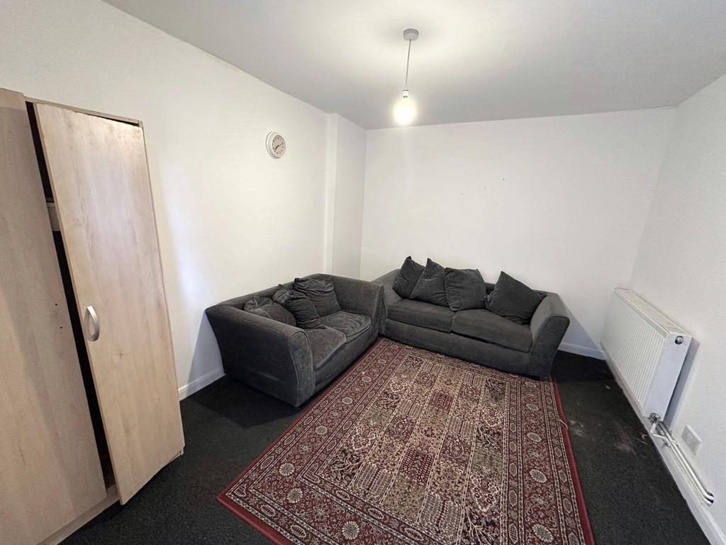 Side Ext Lounge