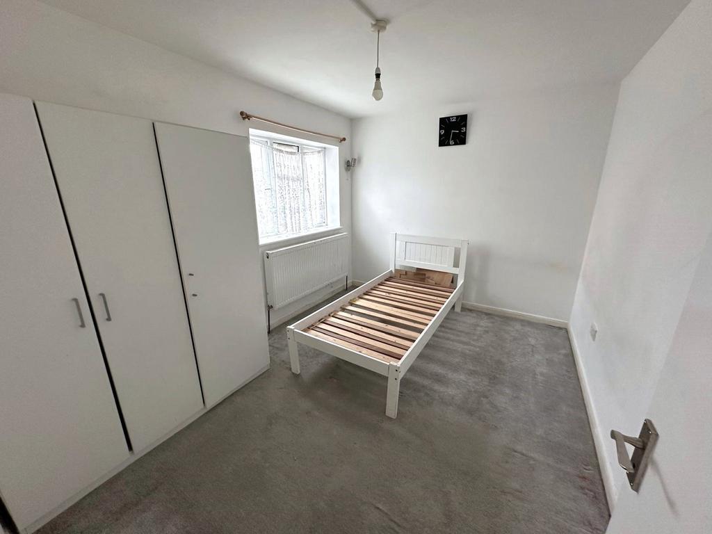 Side Ext Bedroom
