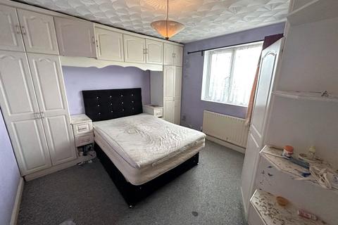 60 Botwell Common Road, Hayes, UB3 1JB
