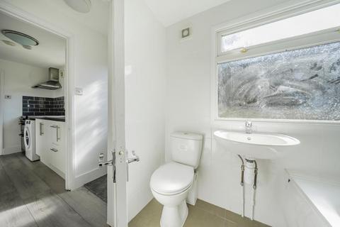 98 Albany Road, Reading, RG30 2UN