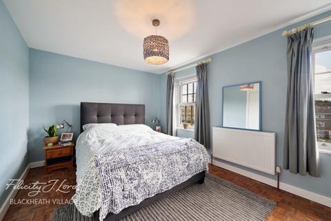27 Kenilworth Gardens, London, SE18 3JB