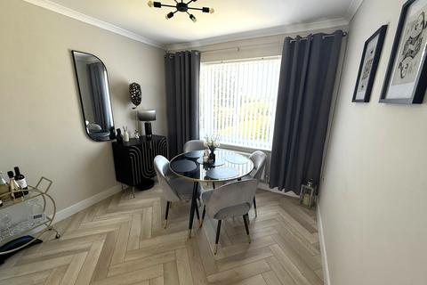 3 bedroom semi-detached house for sale, Penybont Road, Llanbadarn Fawr SY23