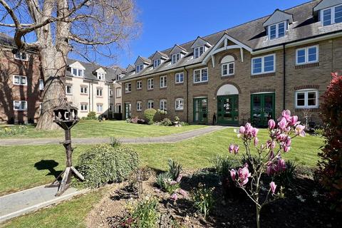 1 bedroom retirement property for sale, Spalding Court, Cedar Avenue, Chelmsford