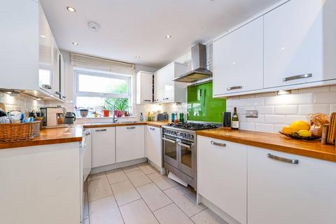 3 bedroom semi-detached house for sale, Albion Road, Stoke Newington, London, N16