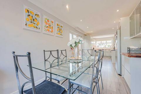 undefined, Castleton Road, Southend-on-sea, SS2