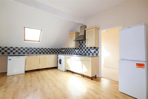 2 bedroom apartment for sale, Kirkby Road, Ripon
