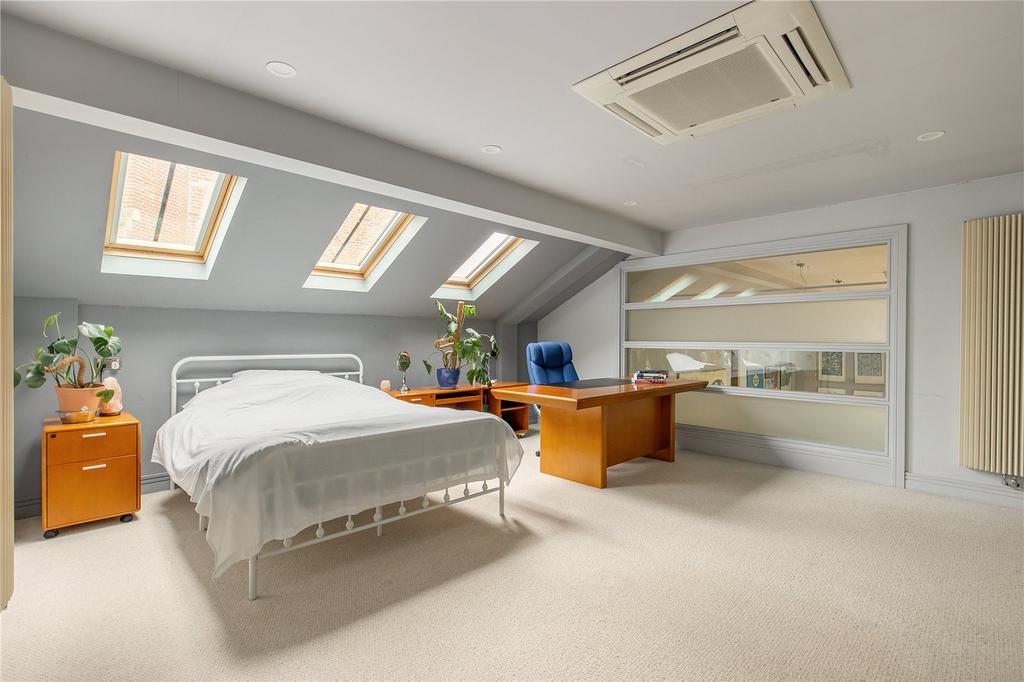 Lb Office/Bedroom