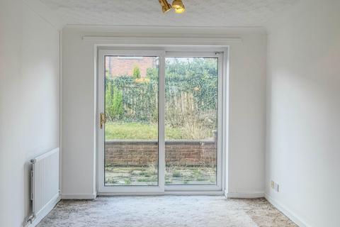 5 Hamilton Close, Bury, BL8 1LA