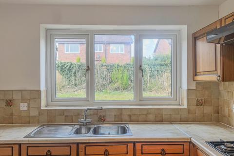 5 Hamilton Close, Bury, BL8 1LA
