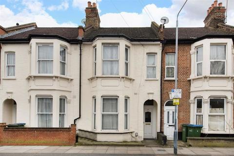 3 bedroom terraced house for sale, Floyd Road, London SE7