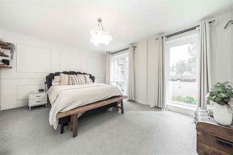 Flat G02, Josling House, 16 Bowen Drive, London, SE7 7GP