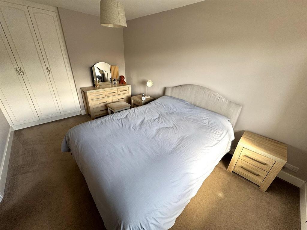 Thumbnail image4 (3).jpg