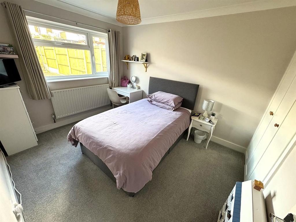 Thumbnail image3 (5).jpg