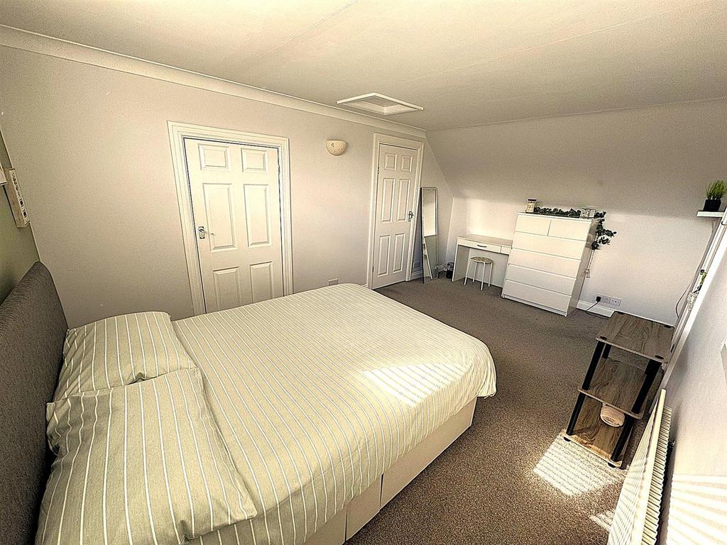 Thumbnail image2 (4).jpg