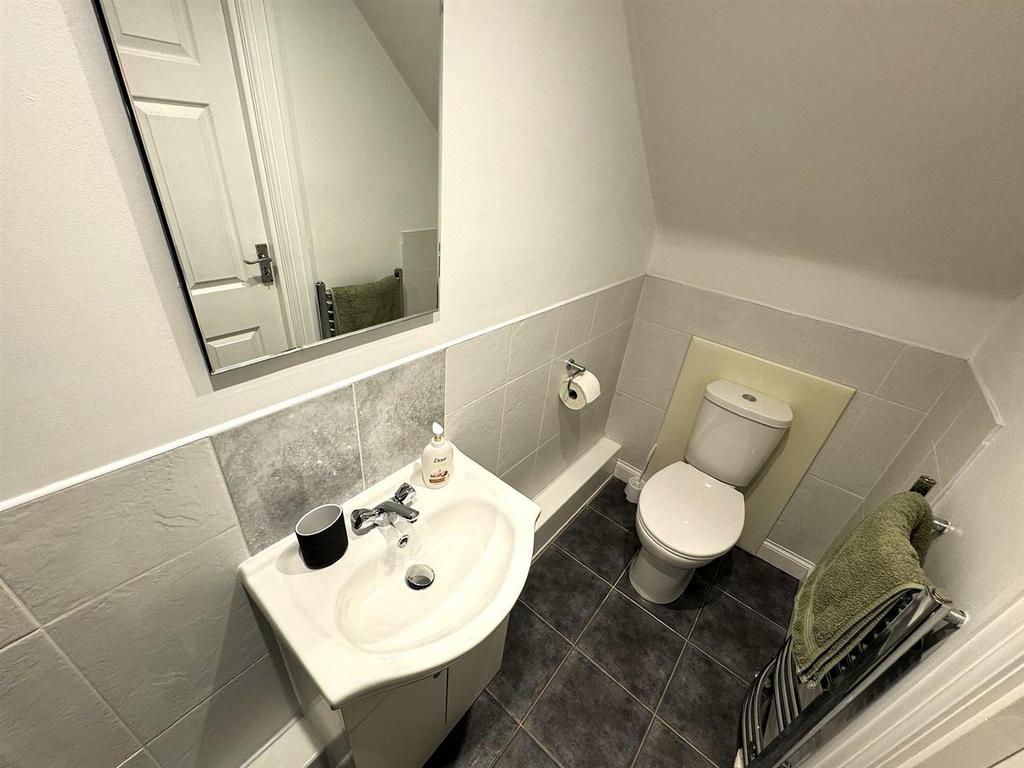 Thumbnail image4 (2).jpg