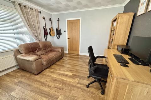 1 Gelli Geiros, Gellinudd, Swansea, SA8 3DZ