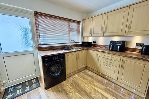 1 Gelli Geiros, Gellinudd, Swansea, SA8 3DZ