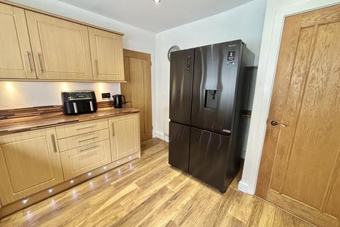 1 Gelli Geiros, Gellinudd, Swansea, SA8 3DZ