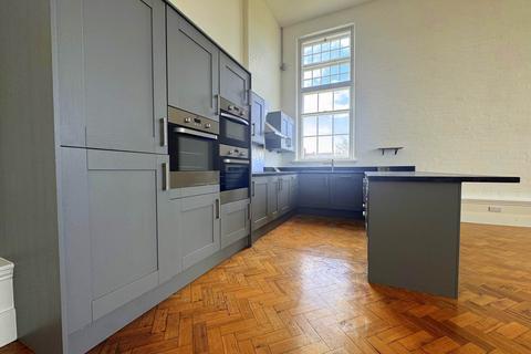 3 bedroom apartment for sale, The Old School, Geneva Place, Bideford