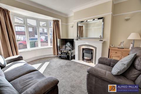 3 bedroom semi-detached house for sale, Mayswood Road, Fulwell