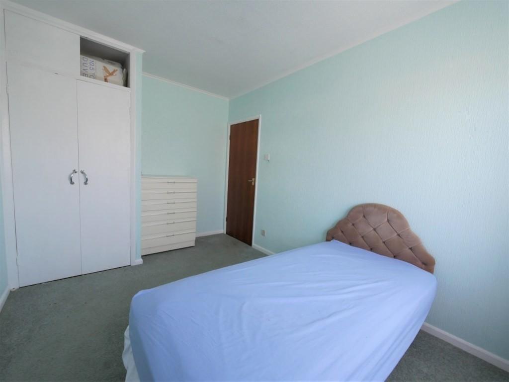 Bedroom2 2