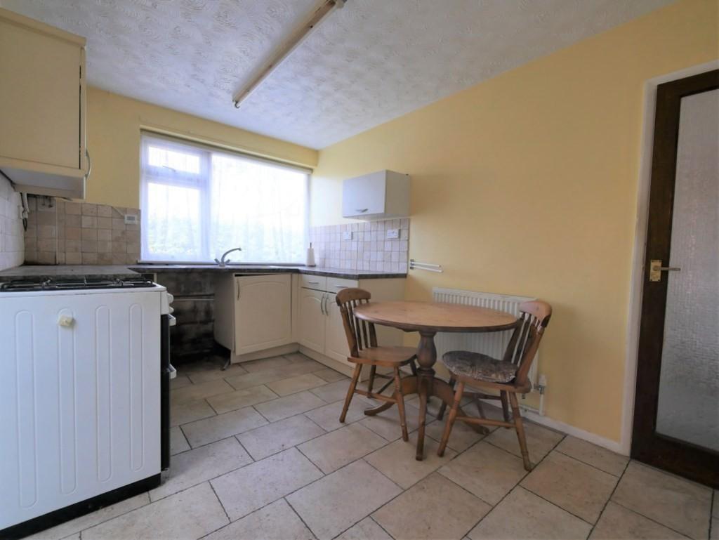 Kitchen breakfast room2