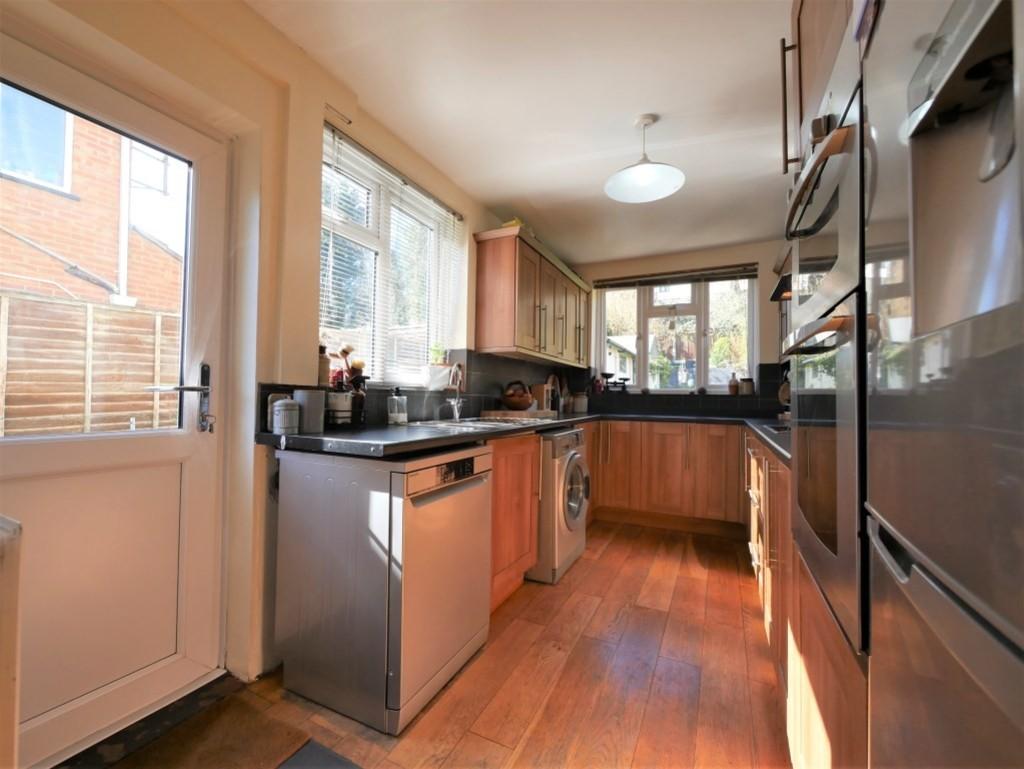 Kitchen2