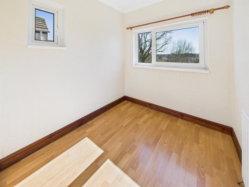 Bedroom 3 / Study