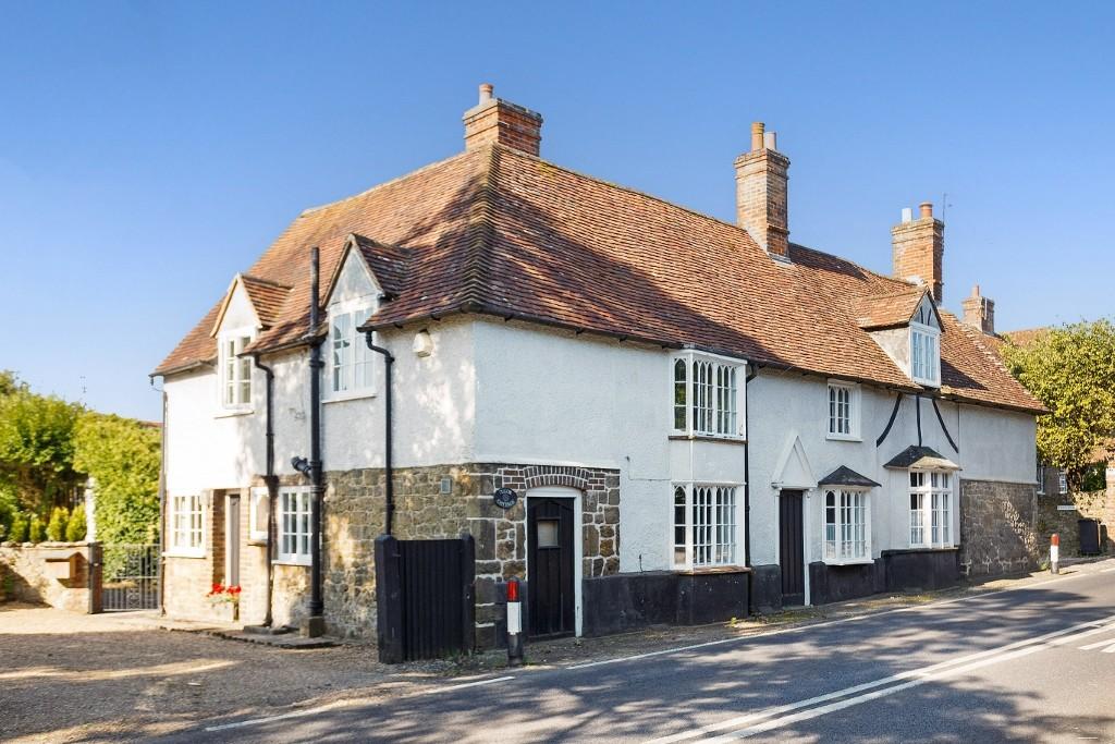 75537 Tudor Cottage Tillington (7) (1024x683)