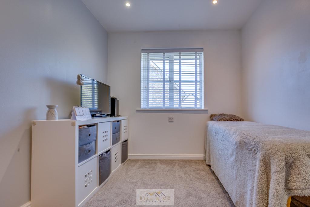 Bedroom 2.2