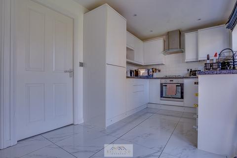 20 Baker Street, Dinnington, Sheffield, S25 3RU