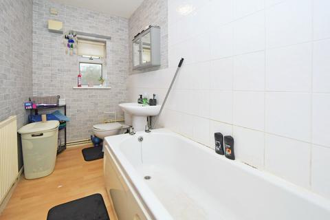 87 Abbey Road, Stoke-on-trent, ST2 8AZ