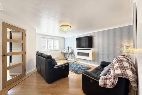 undefined, Dol Y Felin, Caerphilly CF83