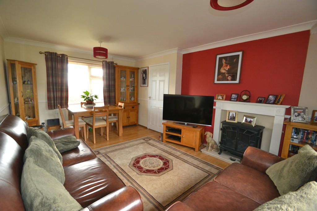 Lounge 1