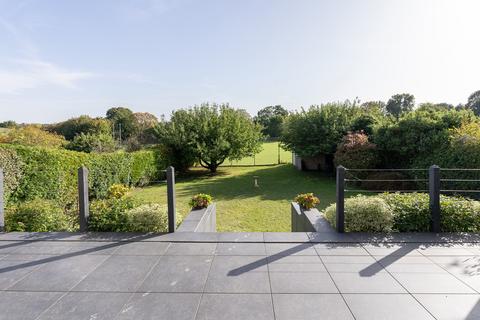 78 Ashcombe Road, Dorking, RH4 1NA