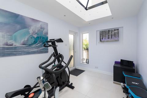 78 Ashcombe Road, Dorking, RH4 1NA