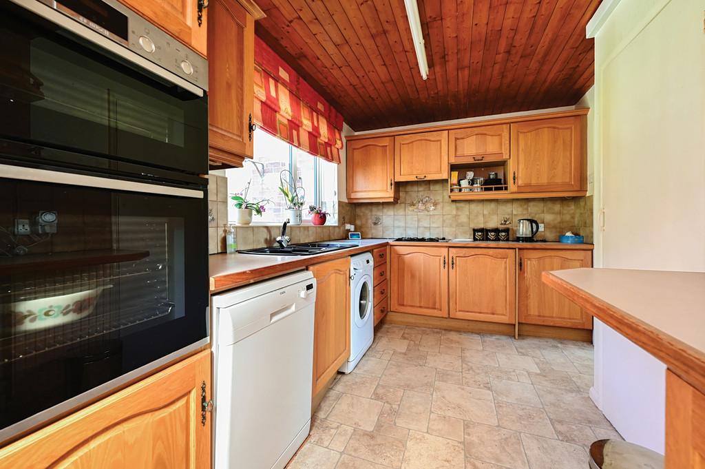 57 Parkhill Rd (10)