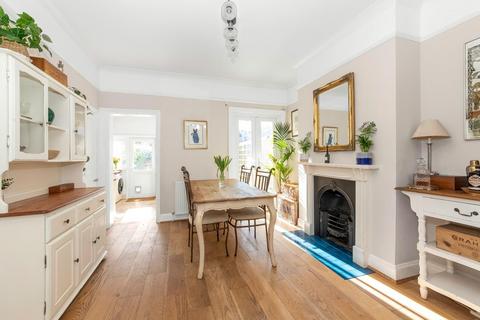27 Kenilworth Road, London, SE20 7QG