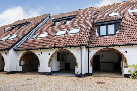 2 bedroom terraced house for sale, Endeavour Way, Hythe Marina Village