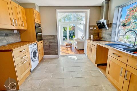 Timbers Hall Road, Tiptree, Colchester, CO5 0QR