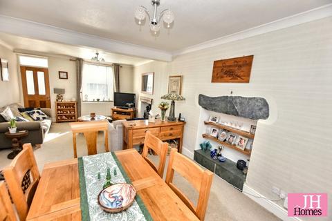 3 bedroom end of terrace house for sale, Main Road, Swarthmoor, Ulverston