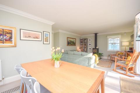18 Lagreach Brae, Pitlochry, PH16 5QQ