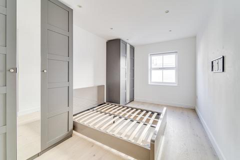 2 bedroom apartment for sale, Northpoint Square, Camden, London, NW1