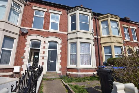 1 bedroom ground floor flat to rent, Horncliffe Road, Blackpool
