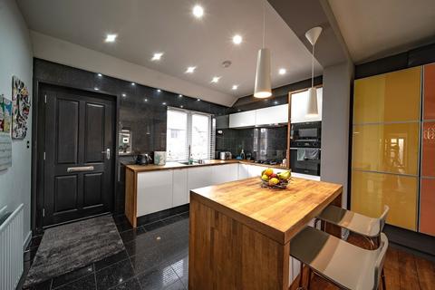 Lilybank Bogside Road, Coupar Angus, Blairgowrie, PH13 9AY