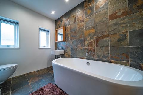 Lilybank Bogside Road, Coupar Angus, Blairgowrie, PH13 9AY