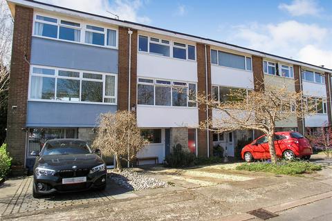 22 The Grange, Cardiff, CF5 2LH