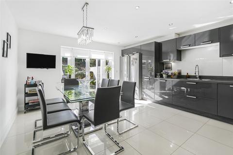 4 bedroom house for sale, Green Close, Brookmans Park, AL9